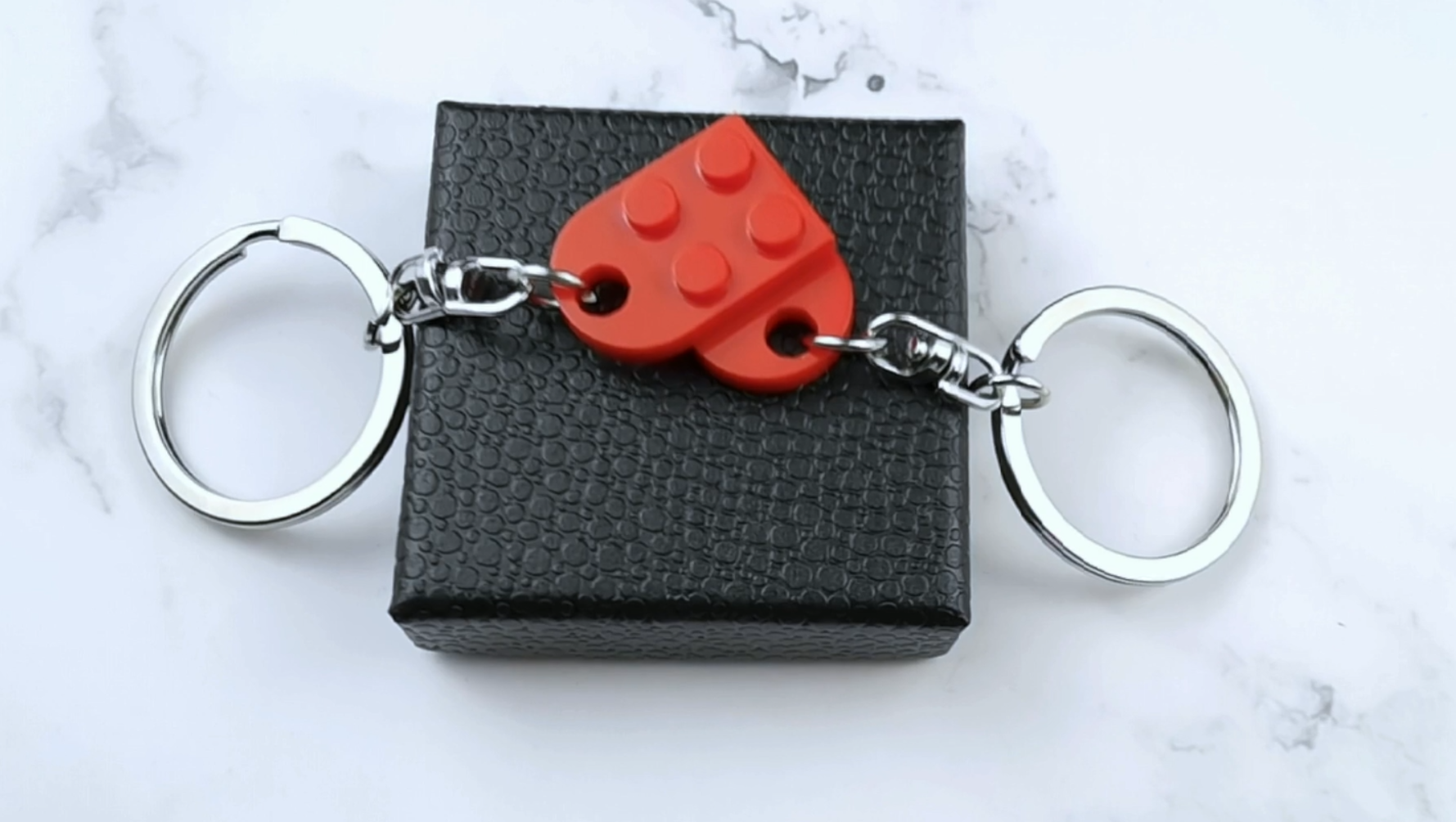 Amazon.com: Matching Couples Heart Keychain – Christmas
